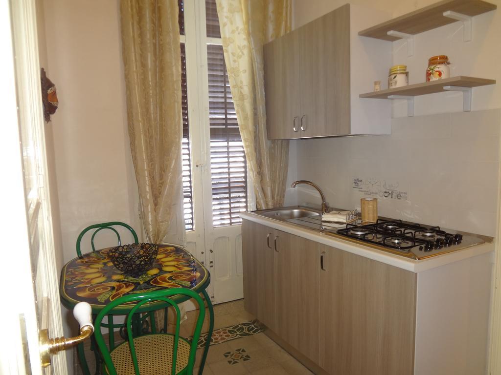 Agli Antichi Quartieri Apartments & Room Alcamo Bagian luar foto