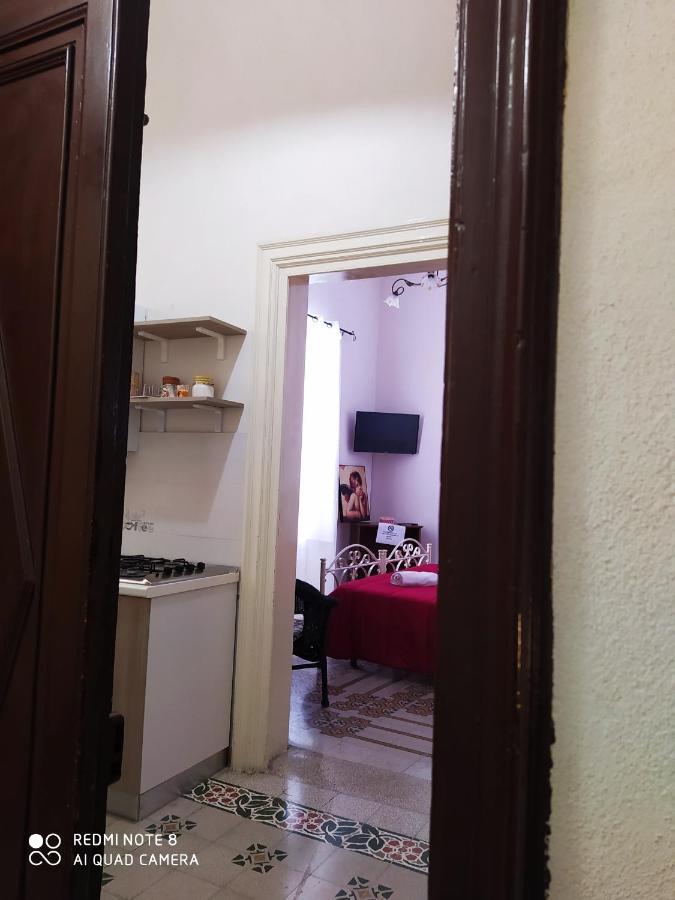 Agli Antichi Quartieri Apartments & Room Alcamo Bagian luar foto