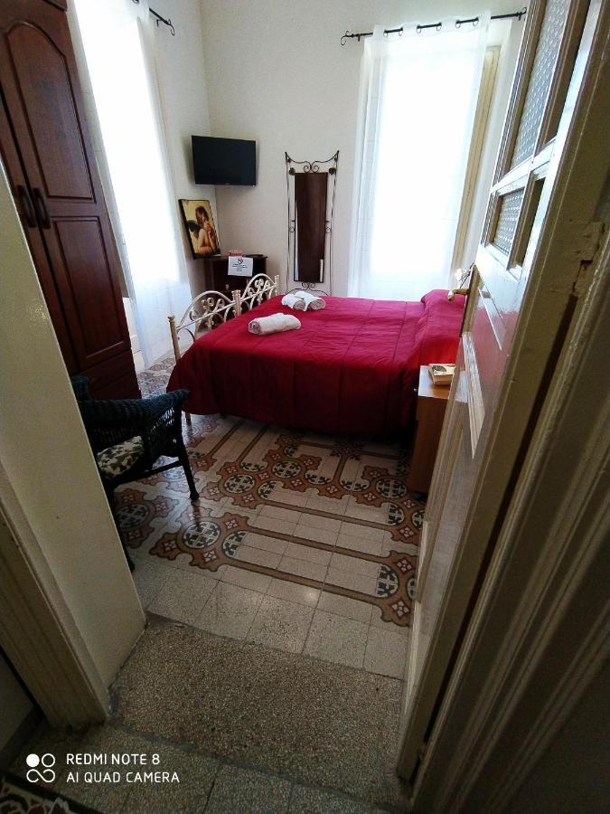 Agli Antichi Quartieri Apartments & Room Alcamo Bagian luar foto