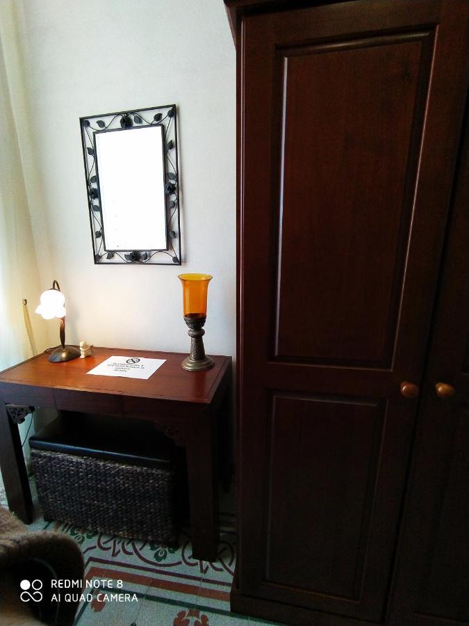 Agli Antichi Quartieri Apartments & Room Alcamo Bagian luar foto